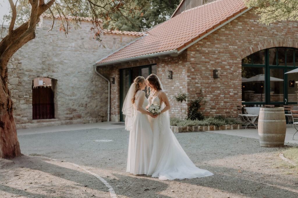 Love is Love - Hochzeitsfotografie für LGBT-Liebe – queere Liebe