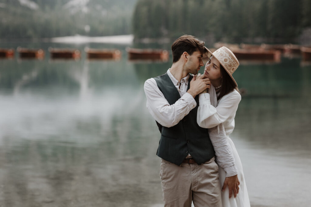 Euer Hochzeitsfotograf am Prager Wildsee in den Dolomiten Südtirol - Elopement Wedding Lago di Braies